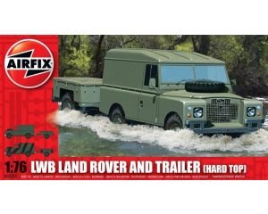 1/76 LWB LAND ROVER (HARD TOP) en TRAILER (08/25) * A02324