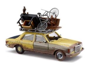 1/87 MERCEDES W123 UNVERWUSTLICH 46858