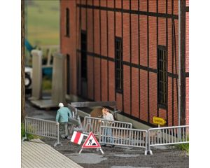 1/87 A-SET: ABSPERRUNGEN AUFST. H0 (08/25) * 79874