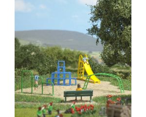 1/160 ACTION SET: SPIELPLATZ TT 8867