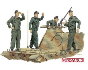 1/35 ACHTUNG-JABO! PANZER CREW FRANCE 1944 6191