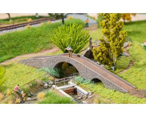 1/87 VOETGANGERSBRUGGEN 2 ST. 120526