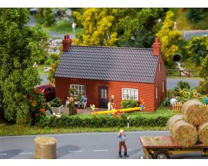1/87 BAKSTENEN HUIS 130609