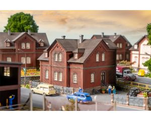 1/87 WOONHUIS BERGMANNSPLATZ 2 130753