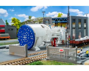 1/87 TUNNELBOORMACHINE IN AANBOUW (06/25)* 130897