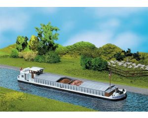 1/87 RIVIERVRACHTSCHIP MET WOONGEDEELTE 131006