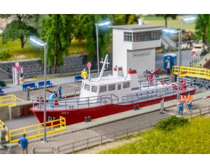 1/87 BRANDWEERBOOT 131016