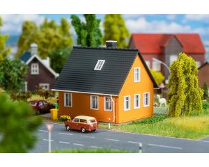 1/87 HUIS VAN BEWONING (03/25)* 131300