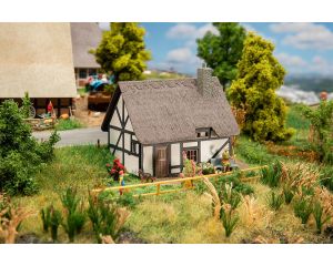 1/87 KLEIN NOORD-DUITS HUIS 131317