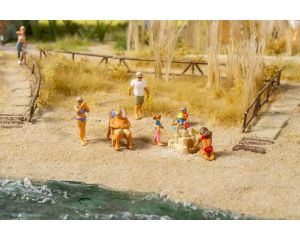 1/87 DAG OP HET STRAND 151734