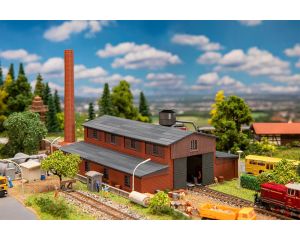 1/160 FABRIEK MET SCHOORSTEEN 231720
