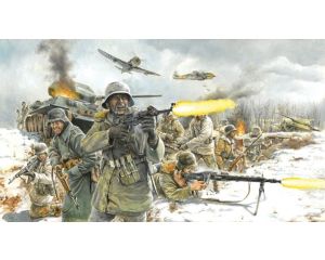 1/72 GERM. INFANTRY - WINTER UNIF. WWII 6151S