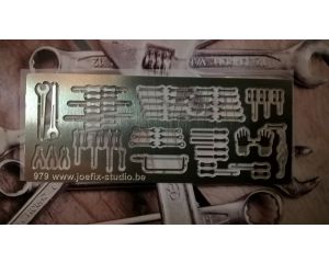 1/35 WRENCHES / WORK MATERIALS 12 GR. 979