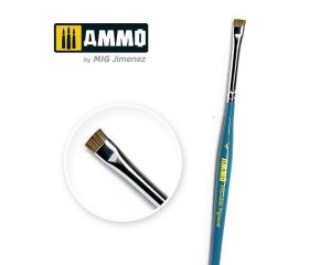 AMMO PRECISION PIGMENT BRUSH NO. 4 A.MIG-8704