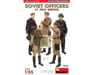 1/35 SOVIET OFFICERS AT FIELD BRIEFING. S.E. 35365