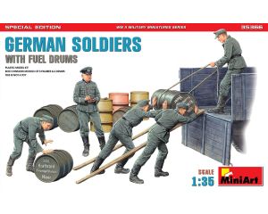 1/35 GERMAN SOLDIERS WITH FUEL DRUMS S.E. (6/23) * 35366