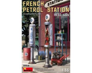 1/35 FRENCH PETROL STATION 1930-40S 35616