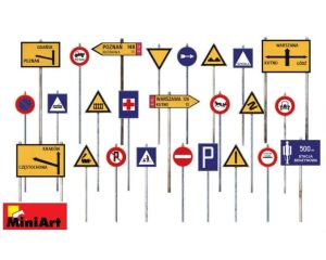 1/35 POLISH TRAFFIC SIGNS 1930-40S (2/23) * 35664