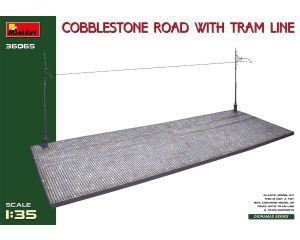 1/35 COBBLESTONE ROAD W/TRAMLINE (3/23) * 36065