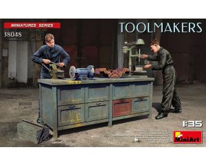 1/35 TOOLMAKERS 38048