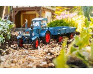 1/22,5 LANZ BULLDOG MET AANHANGER (04/25)* 331620