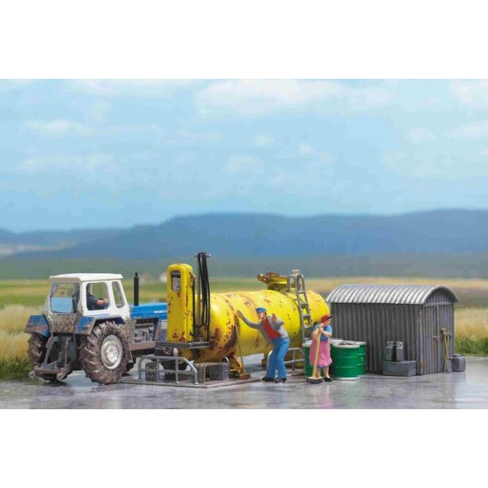 DIESEL-TANKSTELLE H0 1413