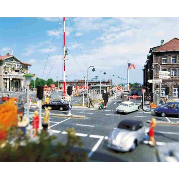 ASPHALTSTRAßE H0 7086