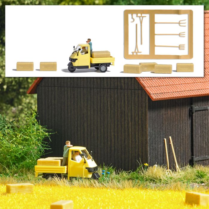 A-SET: HEUTRANSPORT BAUER MIT APE UND HEU H0 7934