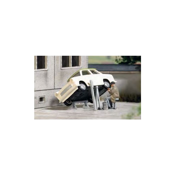 A-SET: HEBEVORRICHTUNG TRABANT H0 7938