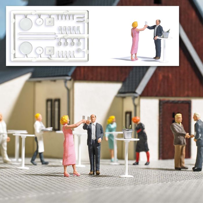 A-SET: ZUM WOHL! H0 7981