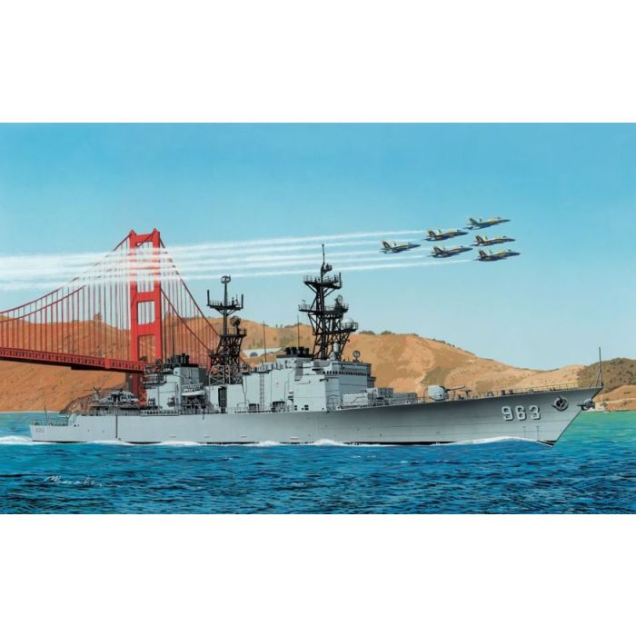 1/700  U.S.S. SPRUANCE DD-963 7084