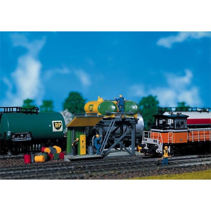 1/87 POMPSTATION VOOR DIESELLOCS 120145