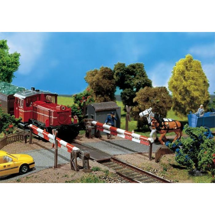 1/87 BEWAAKTE OVERWEG 120173