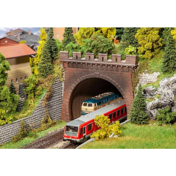 1/87 2 TUNNELPORTALEN 2-SPORIG 120570