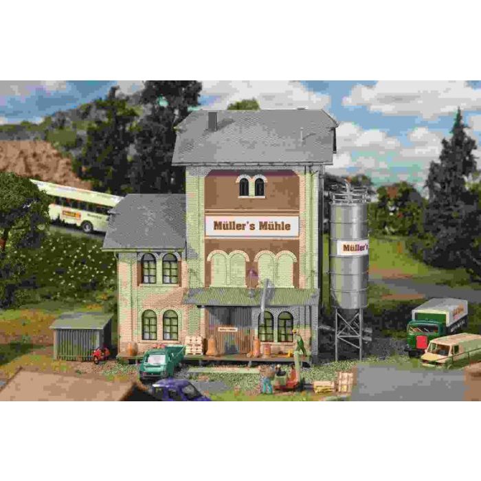 1/87 INDUSTRIE MOLEN 130228