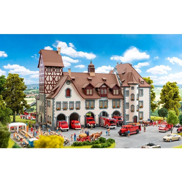 1/87 HISTORISCHE BRANDWEERKAZERNE 1 NEURENBERG (?/25)* 130337