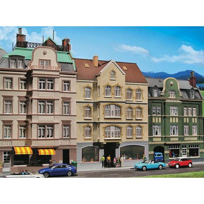 1/87 STADHUIS MET CAFE 130447