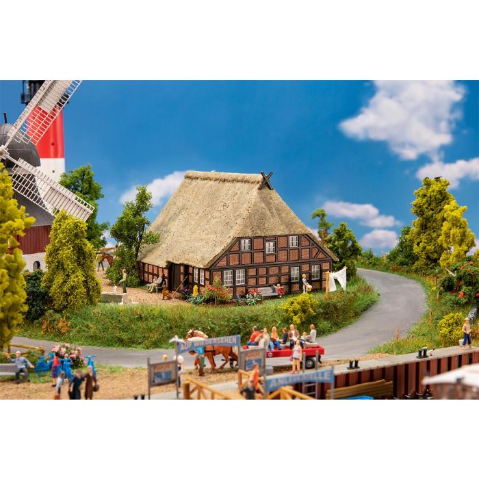 1/87 HALLENHUISBOERDERIJ 130552