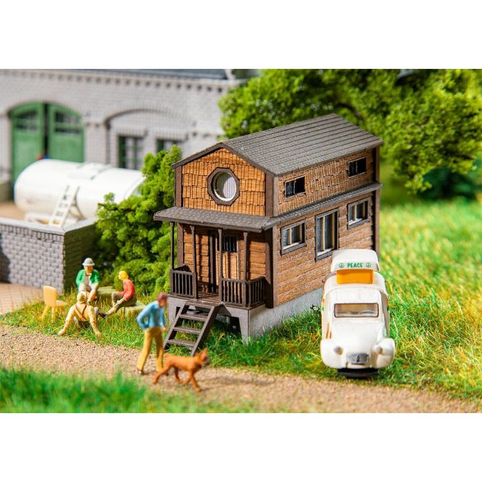 1/87 TINY HOUSE 130684