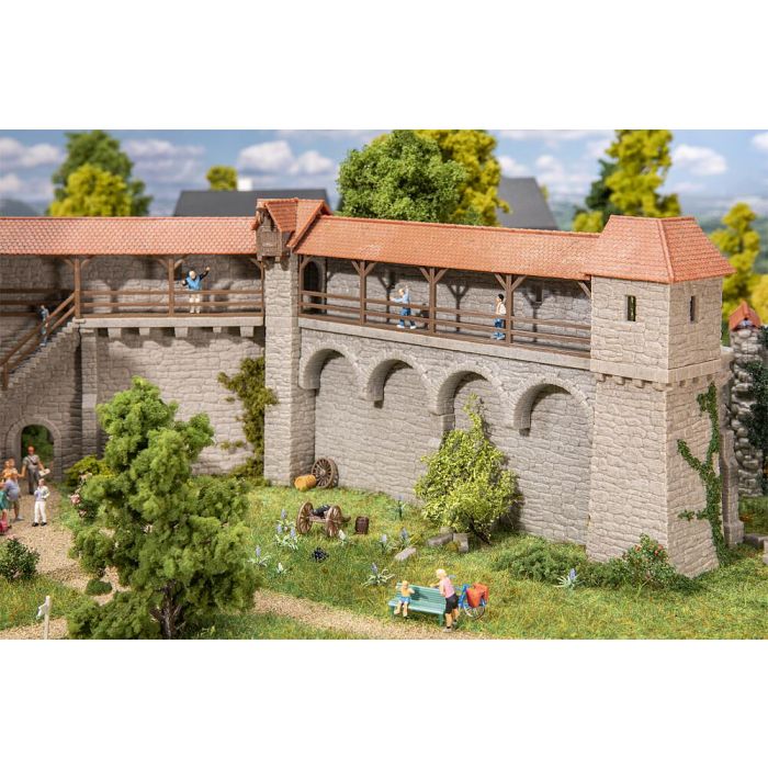 1/87 OUDE STADSMUREN SET VERDEDIGINGSTORENS 130693