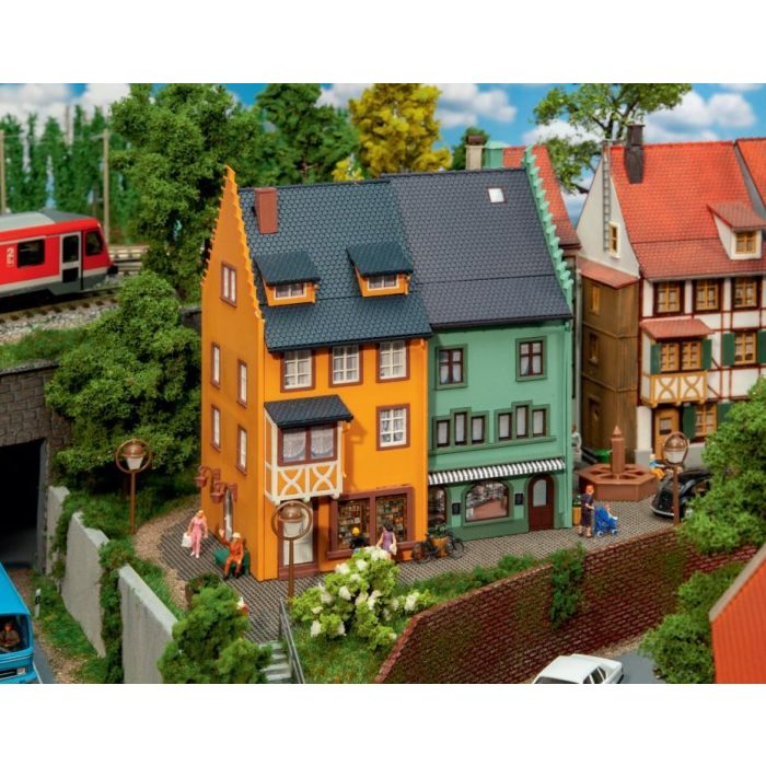 1/87 2 HOEKWONINGEN STADJE 130710