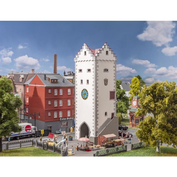 1/87 KLOKKENTOREN 130824