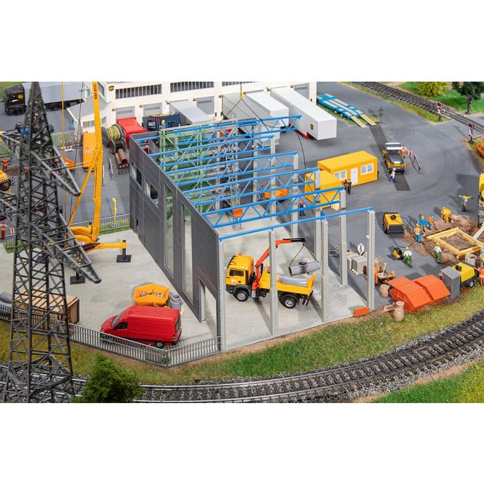 1/87 INDUSTRIEHAL IN AANBOUW SYSTEEMBOUW 130892