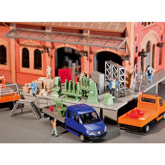 1/87 FABRIEKSINTERIEUR 180604