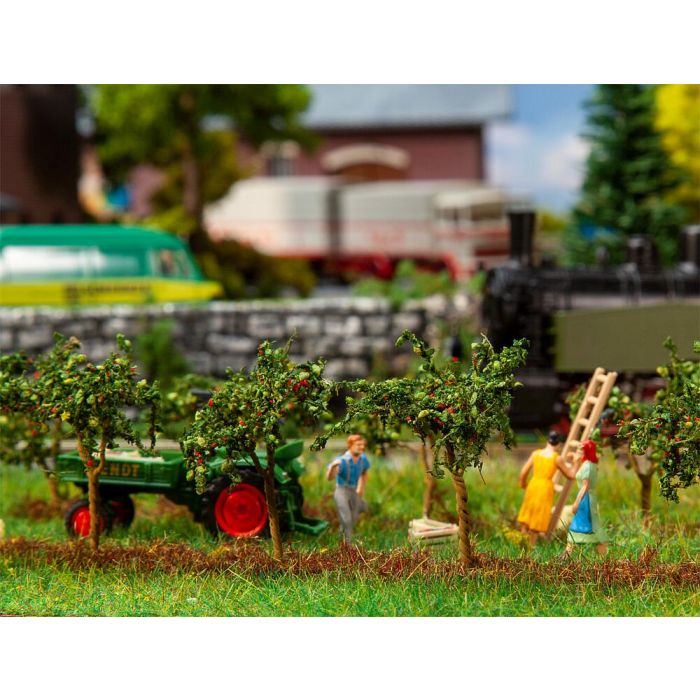 1/87 KLEINE APPELBOMEN 10 STUKS 181359