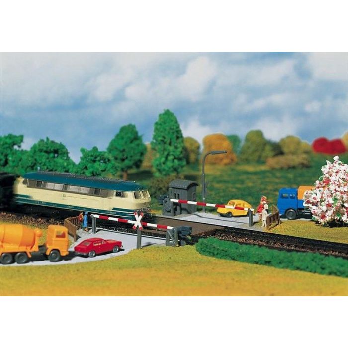 1/160 BEWAAKTE OVERWEG 222173