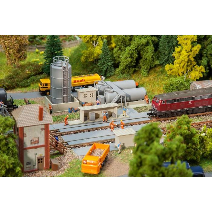 1/160 OLIEOPSLAG MET DIESELPOMP 222212