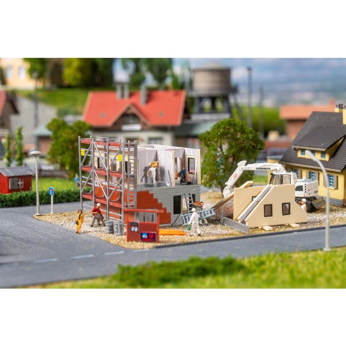 1/160 PREFAB HUIS IN AANBOUW 232149