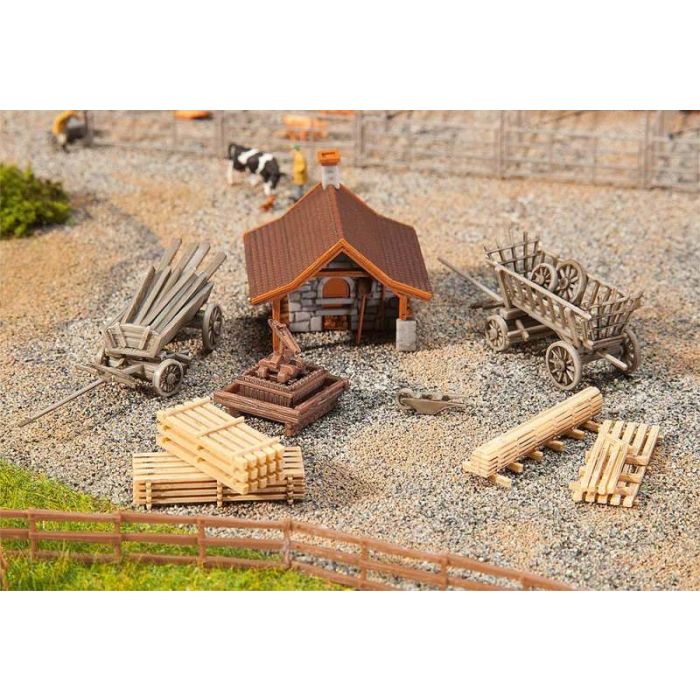 1/160 BAKHUISJE MET TOEBEHOREN 232359