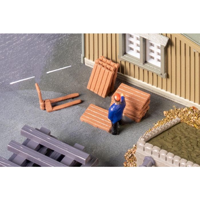 1/160 16 PALLETS 272922